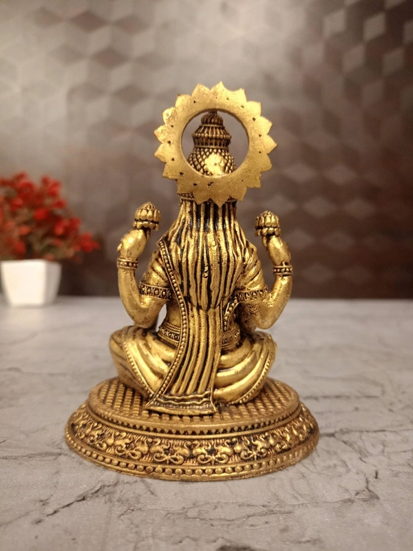 Brass Fine Art Lakshmi Statue For Pooja