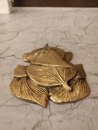 DecorsOne Brass Leaf Ganesha Wall Mount 6"