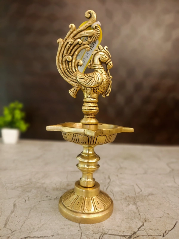 DecorsOne Brass Five Face Annam Diya 11"