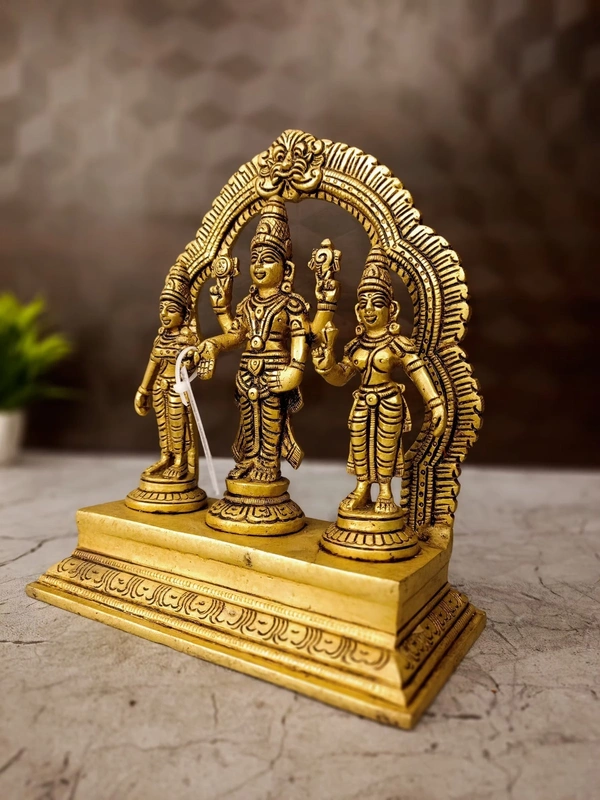 DecorsOne Brass Perumal With Sridevi Budevi Idol 8''