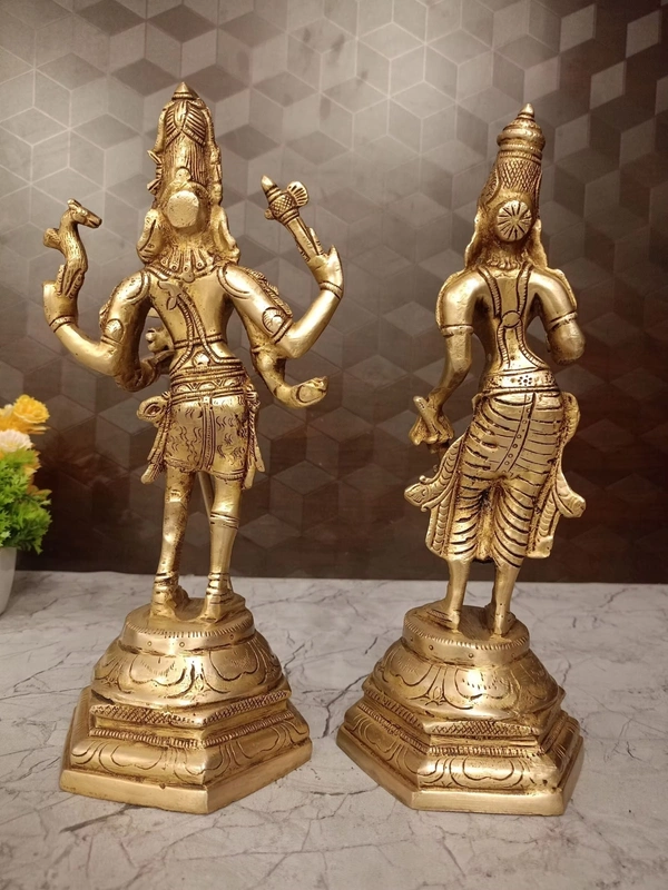 DecorsOne Brass Lord Shiva and Parvati Brass Statue 11"