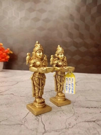 DecorsOne Brass Paavai Diya 4" (Pair)