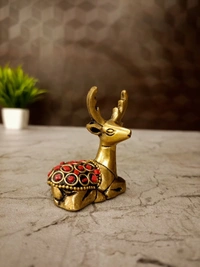 DecorsOne Brass Stone Deer Idol 2.5"