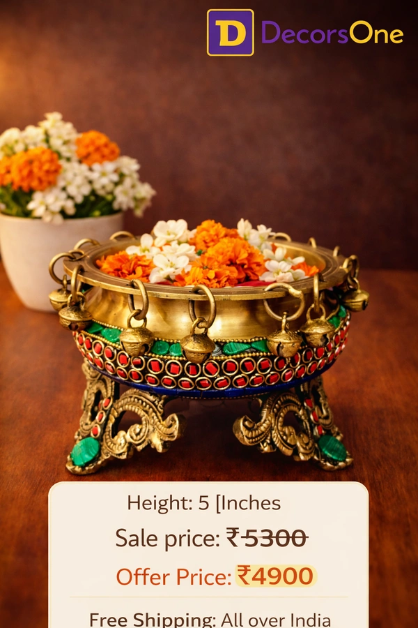 DecorsOne Brass Uruli Bell Stone Finish 5"