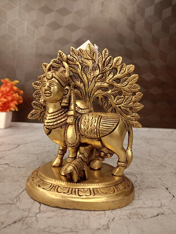 DecorsOne Brass Tree Kamadhenu Idol 7”