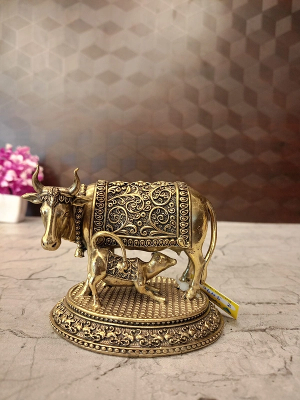 Brass Fine art Gomatha Idol