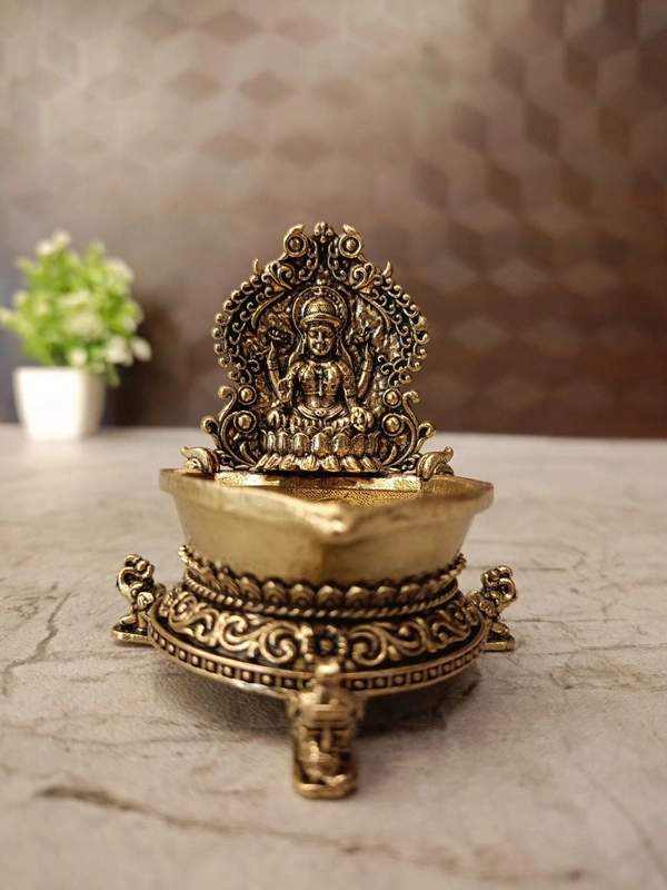 Brass Fine art Lakshmi diya