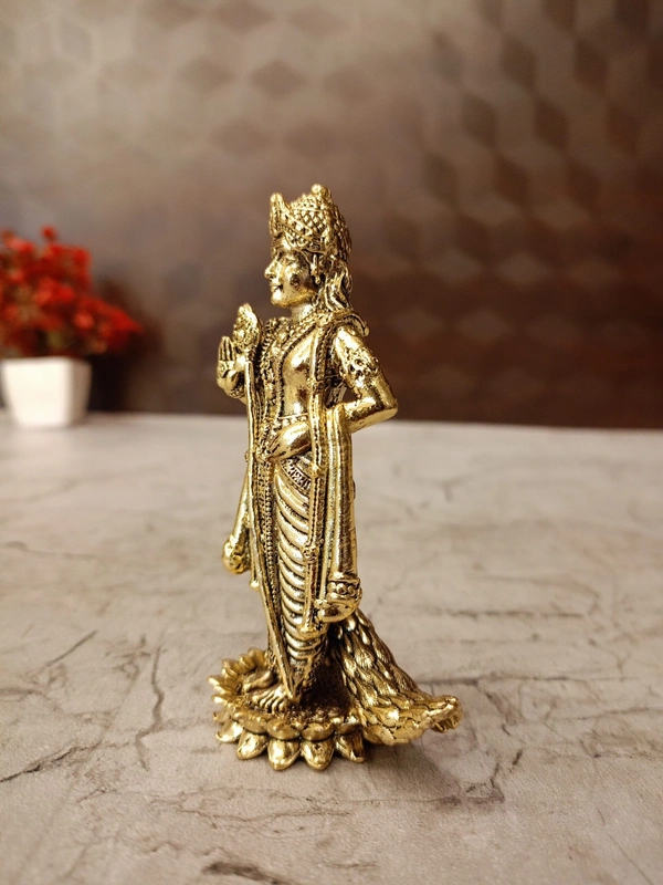 Brass Fine art Murugan Idol on Lotus