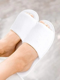 Quadmarq Disposable Slippers/Cotton Closed Toe Hotel, Salons, Spa Slippers for Women and Men/Breathable Non-Slip White Slippers - White, Open Toe