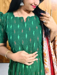 Green Ikkat -Feeding Kurti With Shawl - XXL, Forest Green
