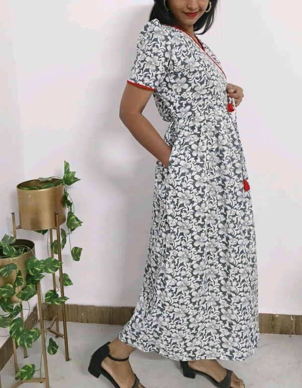 Grey-cotton Feeding Kurti  - Martini, XXL