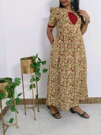Kalamkari Feeding Kurti - XL