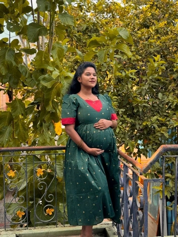 Niharika-Silk Feeding Wear - XL