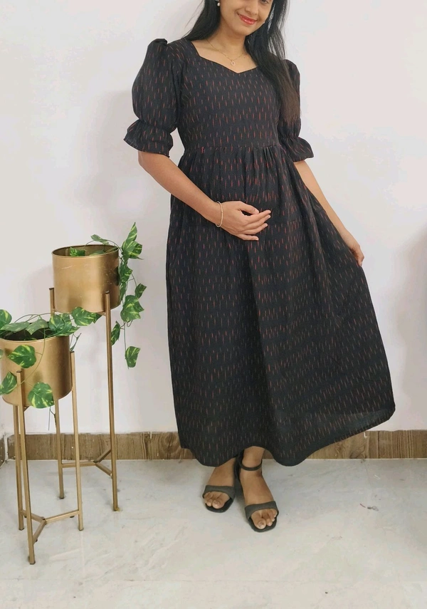 Black Ikkat Feeding Maxi - Black, XXL