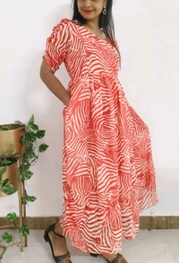 georgette Feeding kurti - Roman, XXL