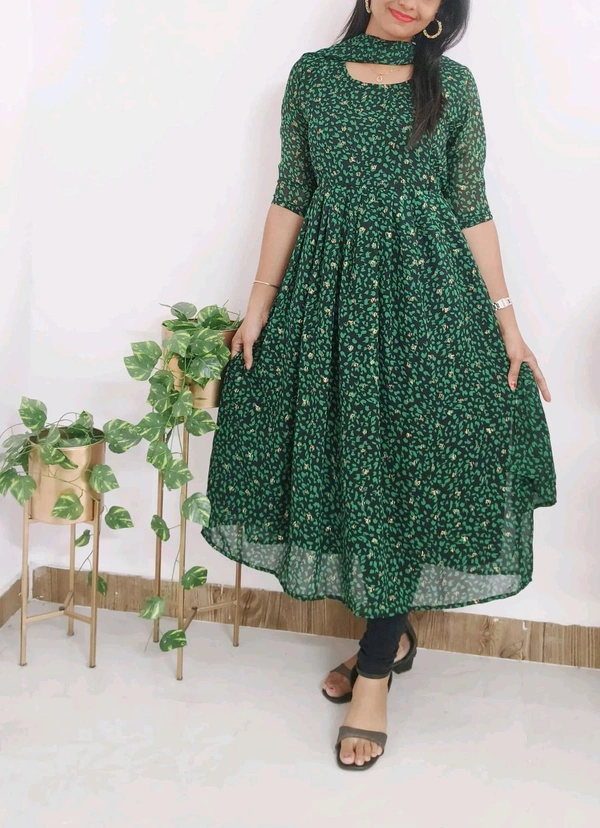 Green- Feeding Kurti With Shawl - San Felix, XL