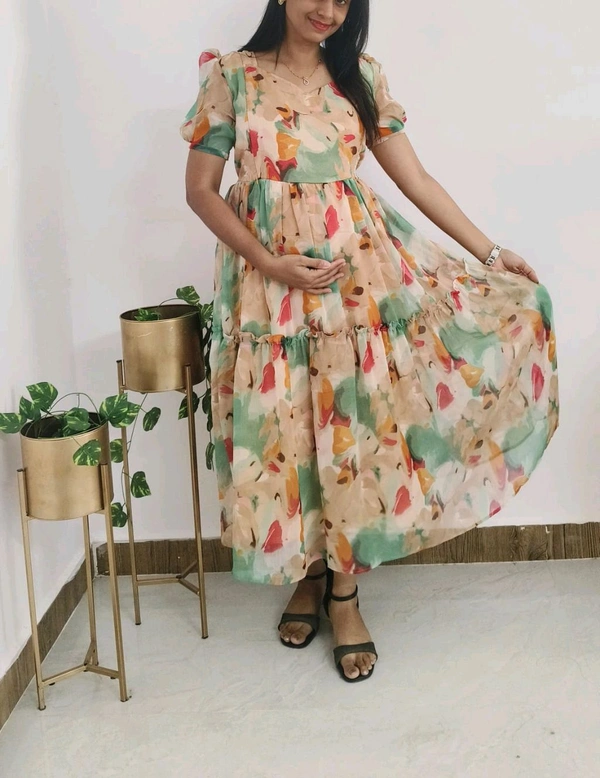 Black- Georgette Feeding Maxi - Pancho, XXL