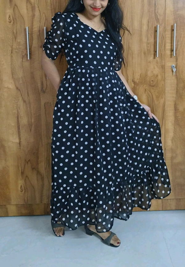 Black Polka-Georgette Feeding kurti - M, Black