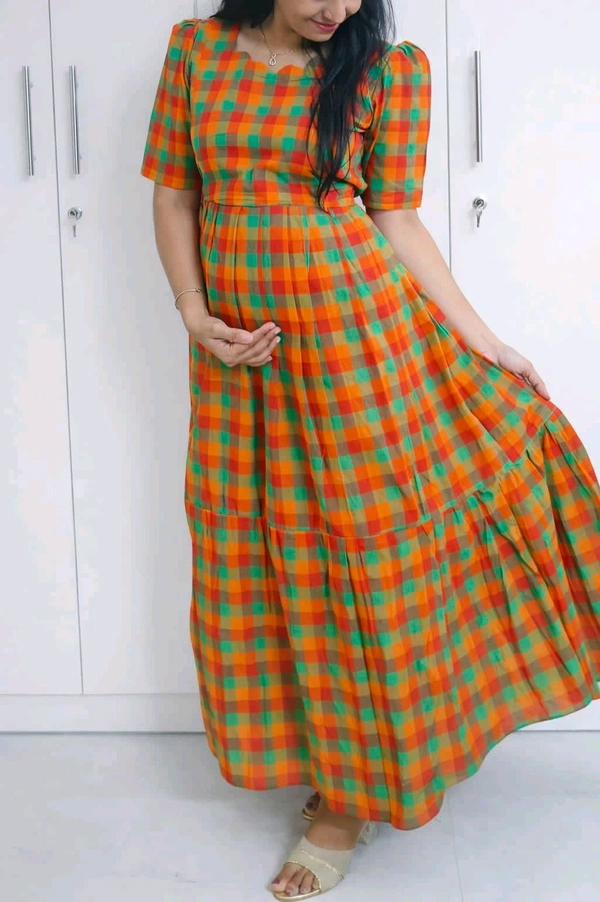 Chex Cotton Feeding Kurti - M