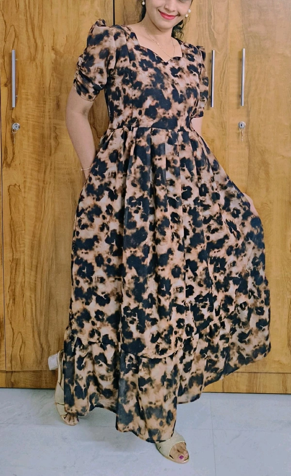 Animal Printed-Georgette feeding maxi - L