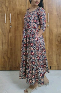 Cotton Feeding Kurti - L