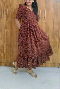 Red Georgette feeding maxi - M