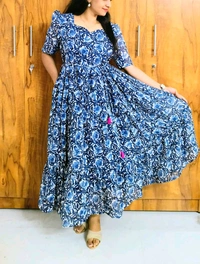 Blue Floral Georgette feeding maxi - M