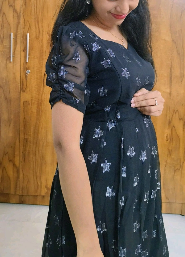Black Star Georgette feeding maxi - XXL