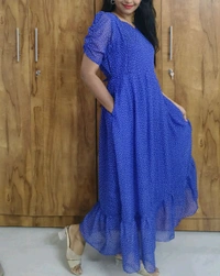 blue Feeding gerogette kurti - - L