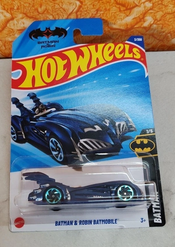 HOTWHEELS Hot Wheels 1:64 Scale | BATMAN & ROBIN BATMOBILE | BATMAN | DARK BLUE | 1/5 | 2/250