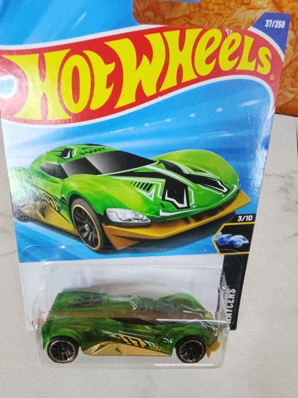 HOTWHEELS Hot Wheels 1:64 Scale | CRESCENDO | X-Raycers | GREEN | 3/10 | 37/250
