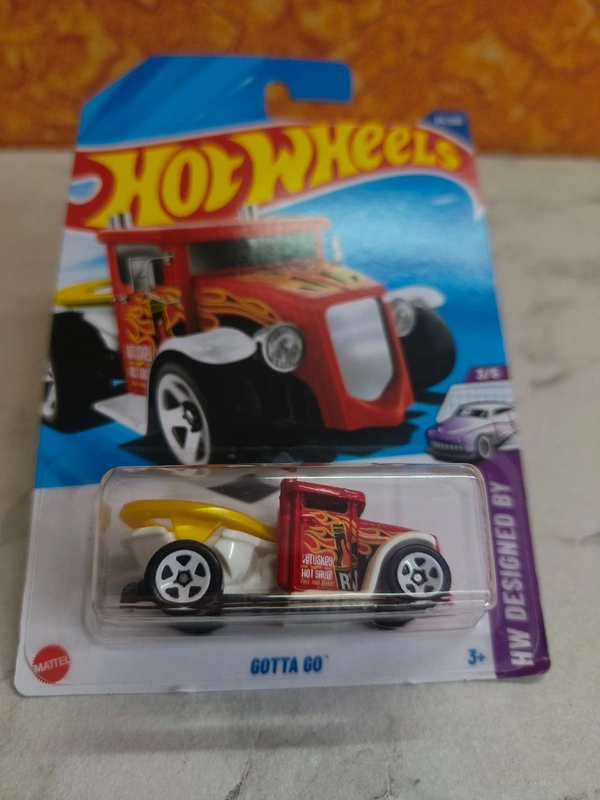 Hot Wheels 1:64 Scale | GOTTA GO | HW Designed By | Red | Case L&M | 84/250