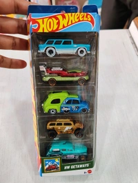 HOTWHEELS Hot Wheels HW GETAWAYS Pack of 5 ( HOVER STORM | CLASSIC NOMAD | RV THERE YET™ | ROCKSTER | COCKNEY CAB II )