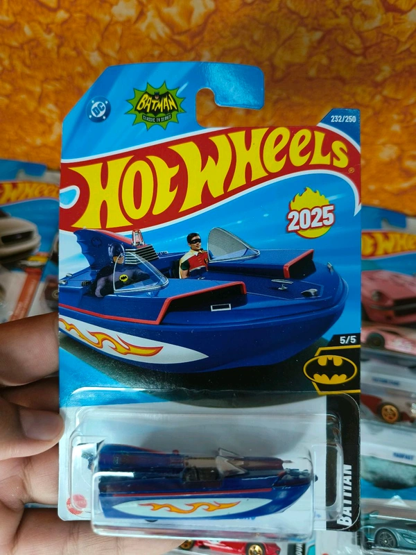 Hot Wheels 1:64 Scale | 1966 BAT BOAT | Batman | Blue | Case M | 232/250