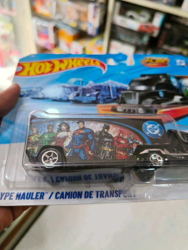 HOTWHEELS Hot Wheels TRUCK FLEET| HYPE HAULER / CAMION DE TRANSPORT | HYT56 | DC
