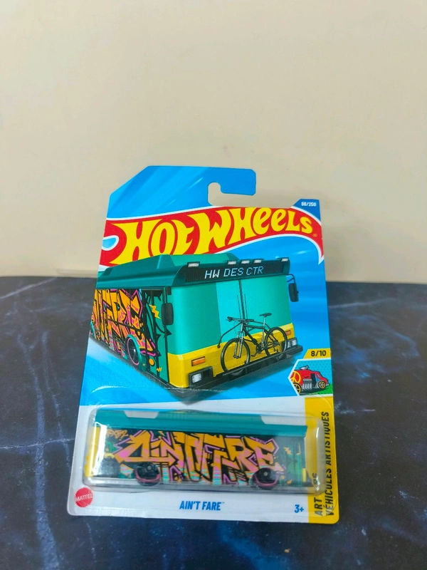 AIN'T FARE | Art Cars | Green | 8/10 | 88/250