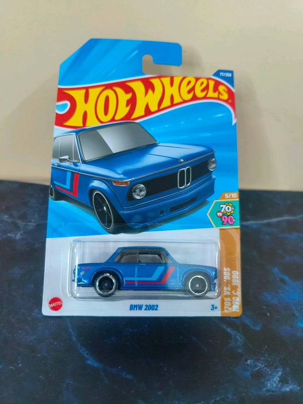 Hot Wheels BMW 2002 | '70s vs '90s | Blue | 5/10 | 77/250