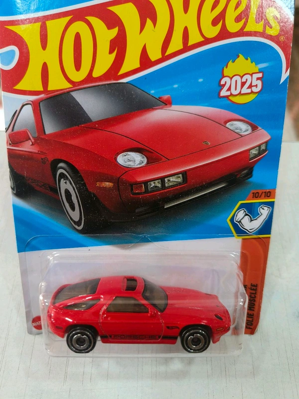 Hot Wheels 1983 PORSCHE 928S | Muscle Mania | Red | 250/250