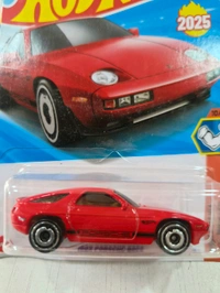 Hot Wheels 1983 PORSCHE 928S | Muscle Mania | Red | 250/250