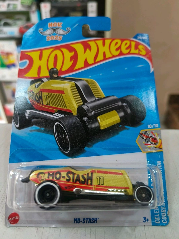 Hot Wheels MO-STASH | HW Celebration Racers | Pale Yellow | 241/250