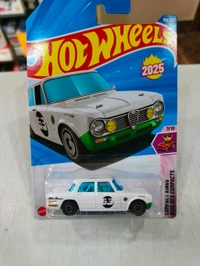Hot Wheels Alfa Romeo Giulia TI Super | Compact Kings | White | 195/250