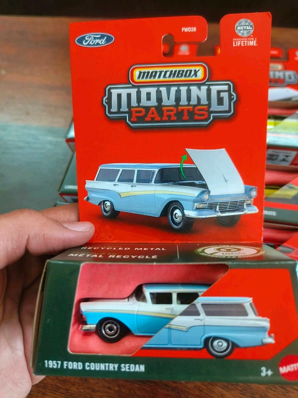 MATCHBOX MOVING PARTS | 1957 FORD COUNTRY SEDAN | FWD28