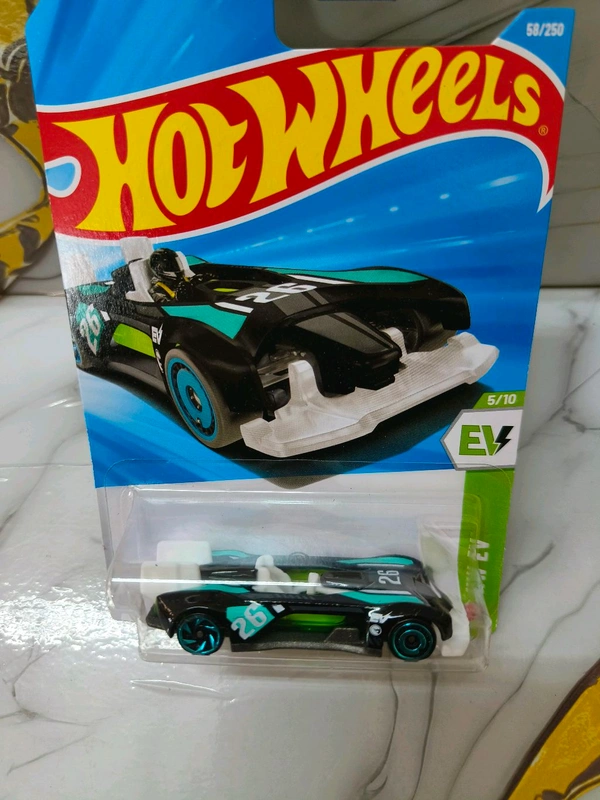Hot Wheels ELECTRO SILHOUETTE | HW EV | Black | IMPORTED | TREASURE HUNT | 58/250