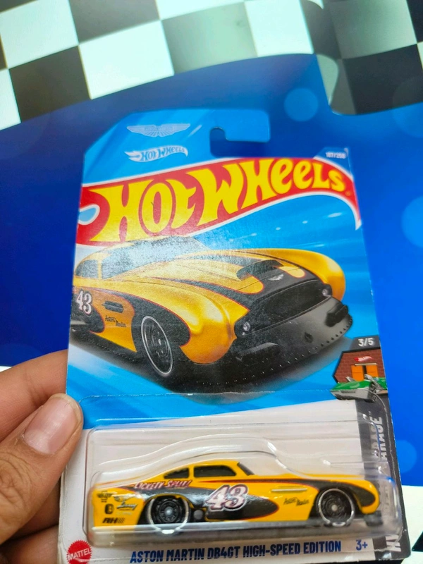 Hot Wheels ASTON MARTIN DB4GT HIGH SPEED EDITION | HW Dream Garage | White | IMPORTED | 107/250