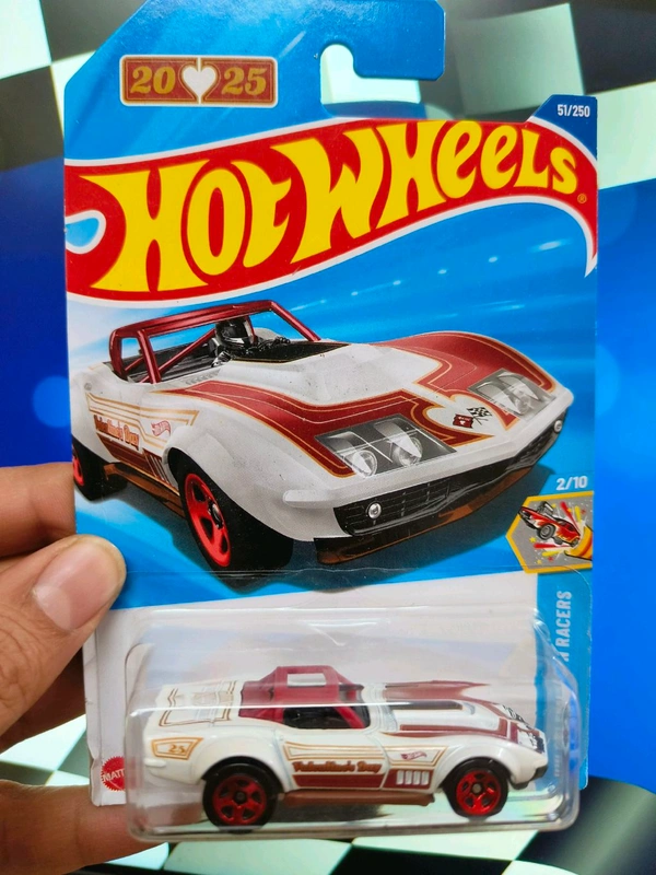Hot Wheels '69 CORVETTE RACER | HW CELEBRATION RACERS | White | IMPORTED | 51/250