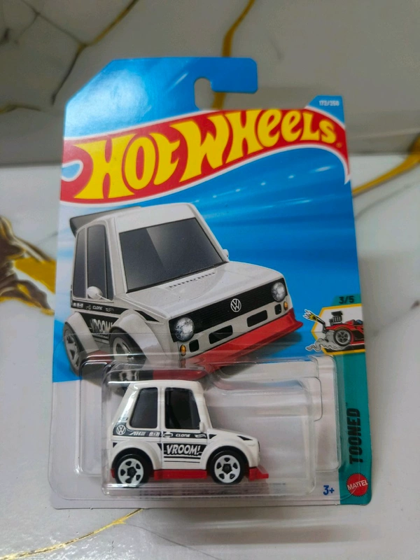 Hot Wheels Tooned Volkswagen Golf MK1 | Tooned | White| 172/250