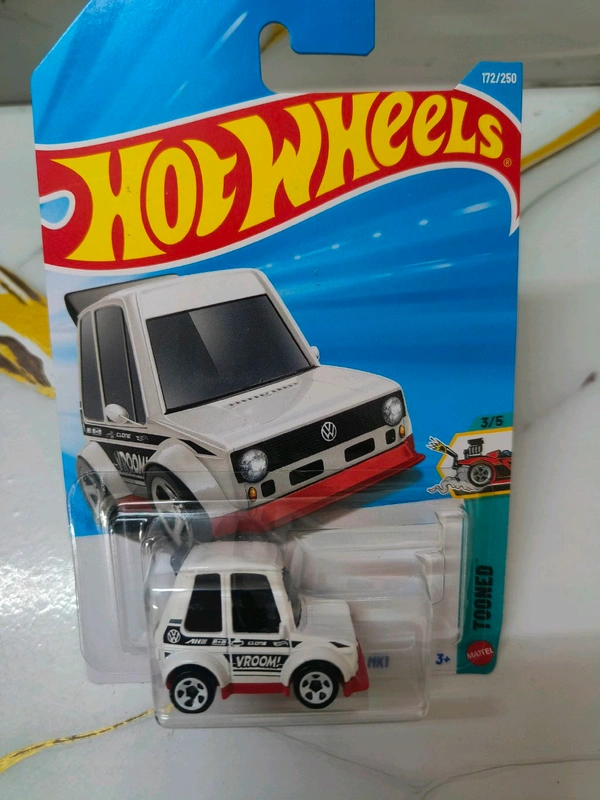 Hot Wheels Tooned Volkswagen Golf MK1 | Tooned | White| 172/250