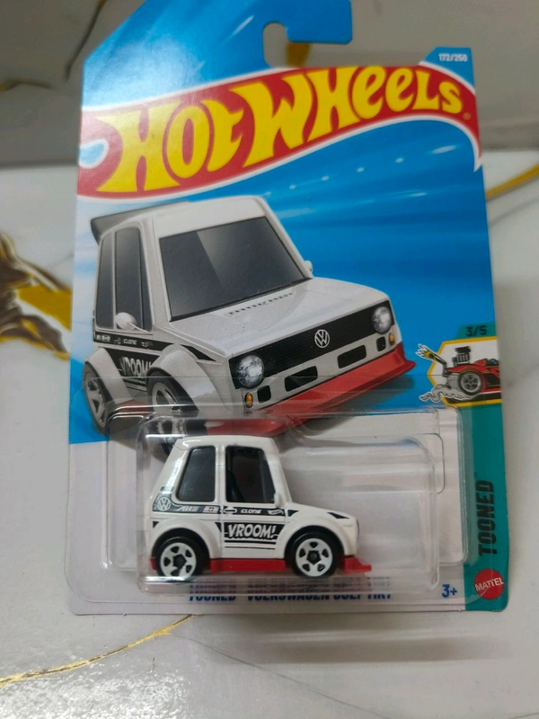 Hot Wheels Tooned Volkswagen Golf MK1 | Tooned | White| 172/250