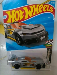 Hot Wheels Track Ripper | HW Starting Grid | Silver | 24/250