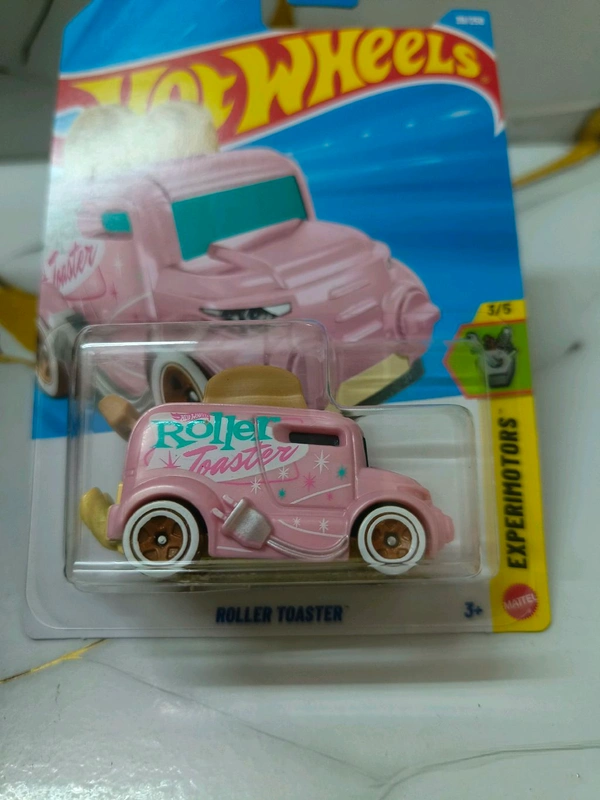 Hot Wheels Roller Toaster | Experimotors | Pink | 39/250